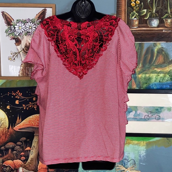 RED & WHITE STRIPED LACE RUFFLE TOP Cato Plus Size Fun & Flirty! 22/24 - Picture 2 of 5